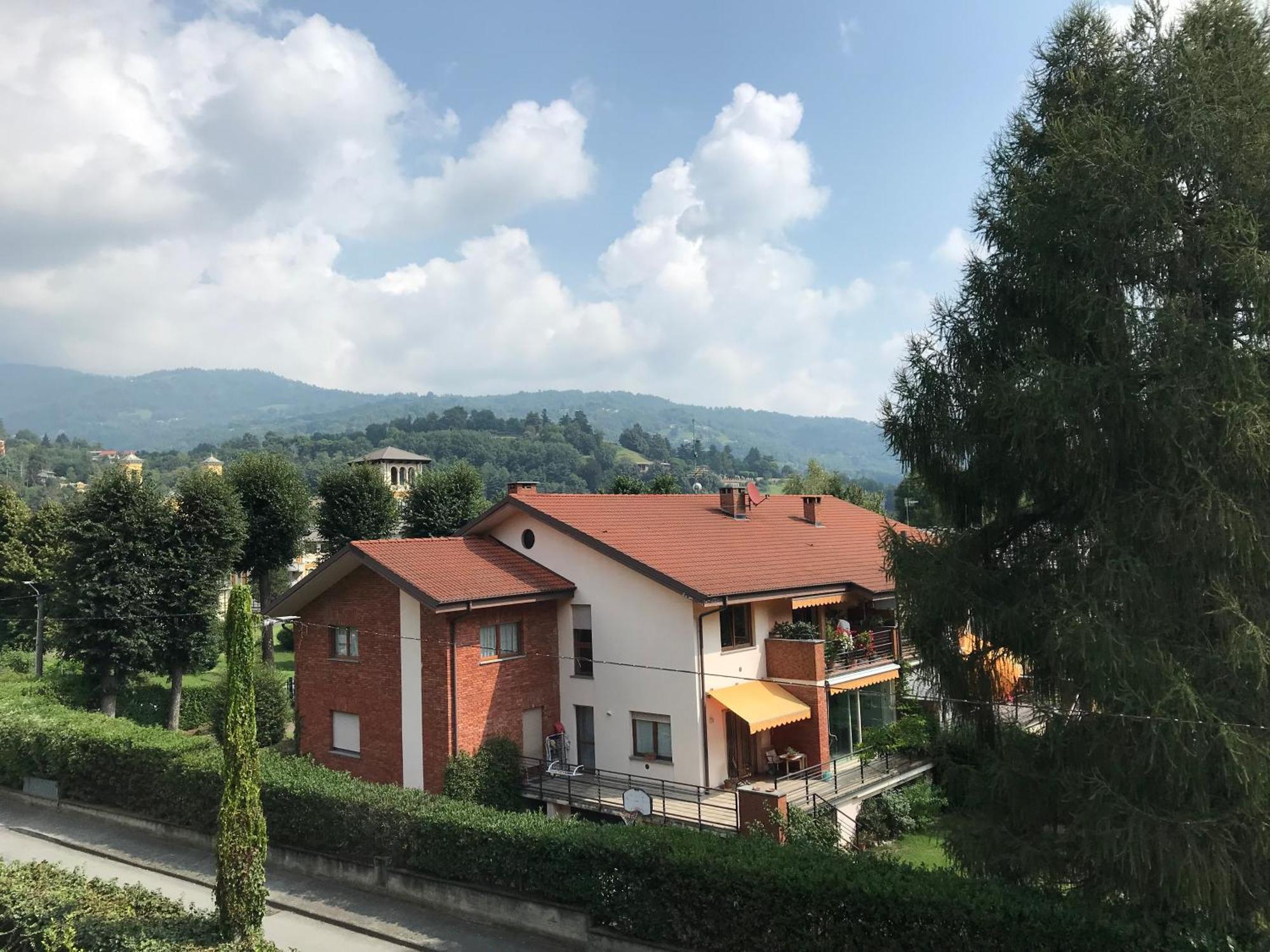 Ferienwohnung Monolocale A Torre Pellice Exterior foto